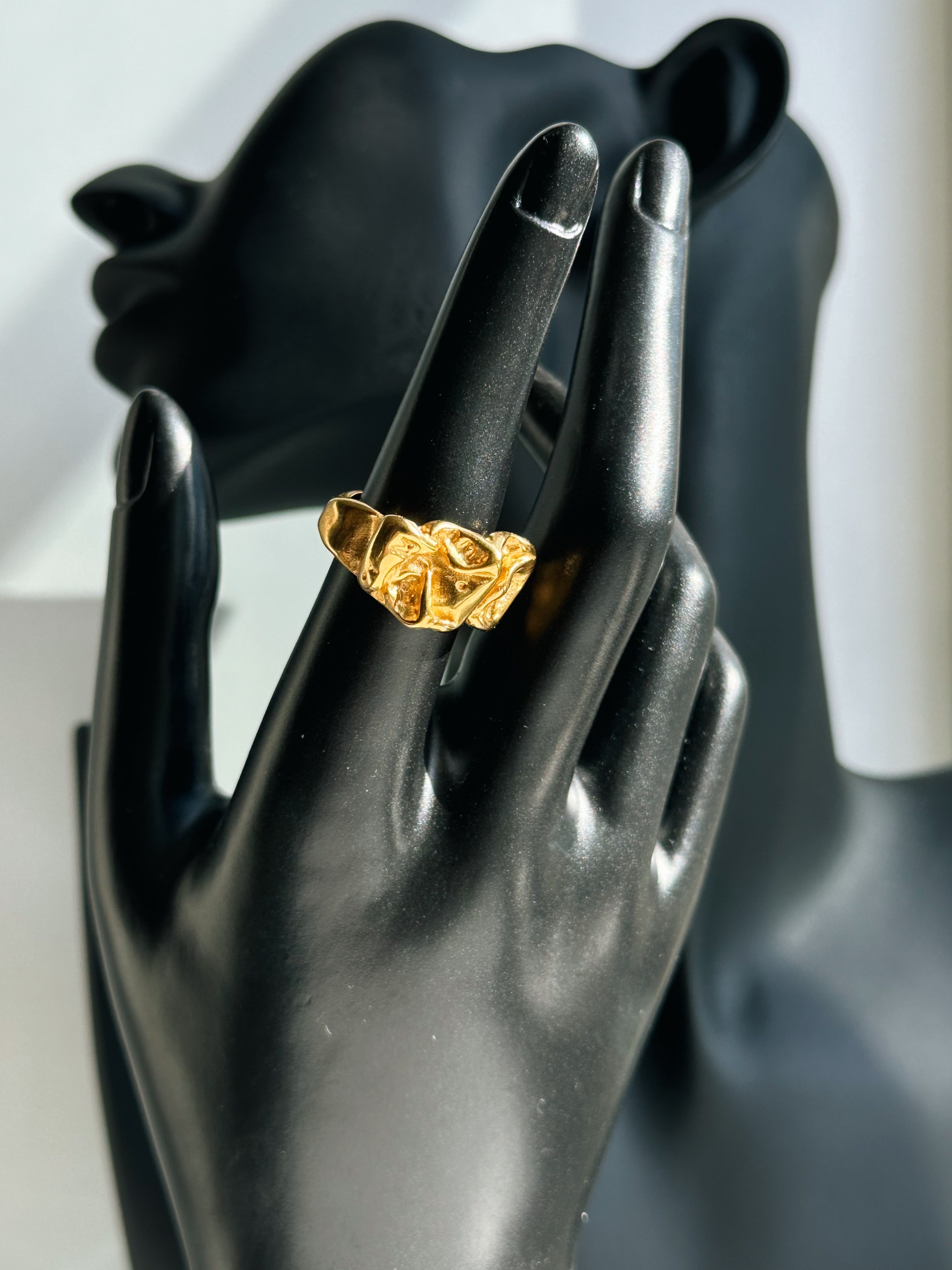 Smoking ring