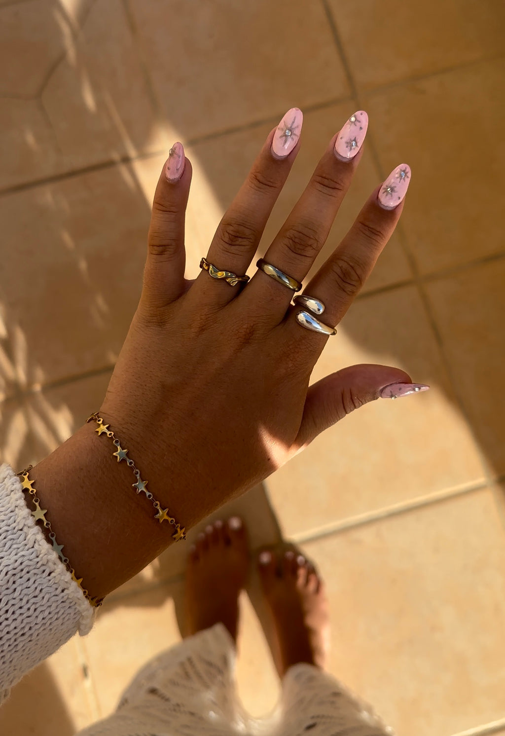 Too friendly ring